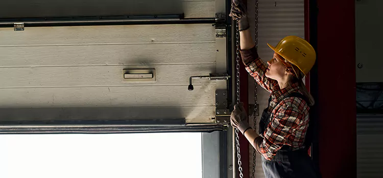 Addressing Common Garage Door Stoppage Issues in Solon, OH